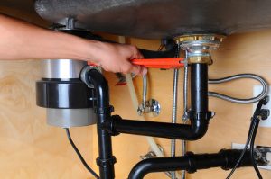 how does garbage disposal works